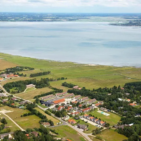 Ferienhaus Lxvi *